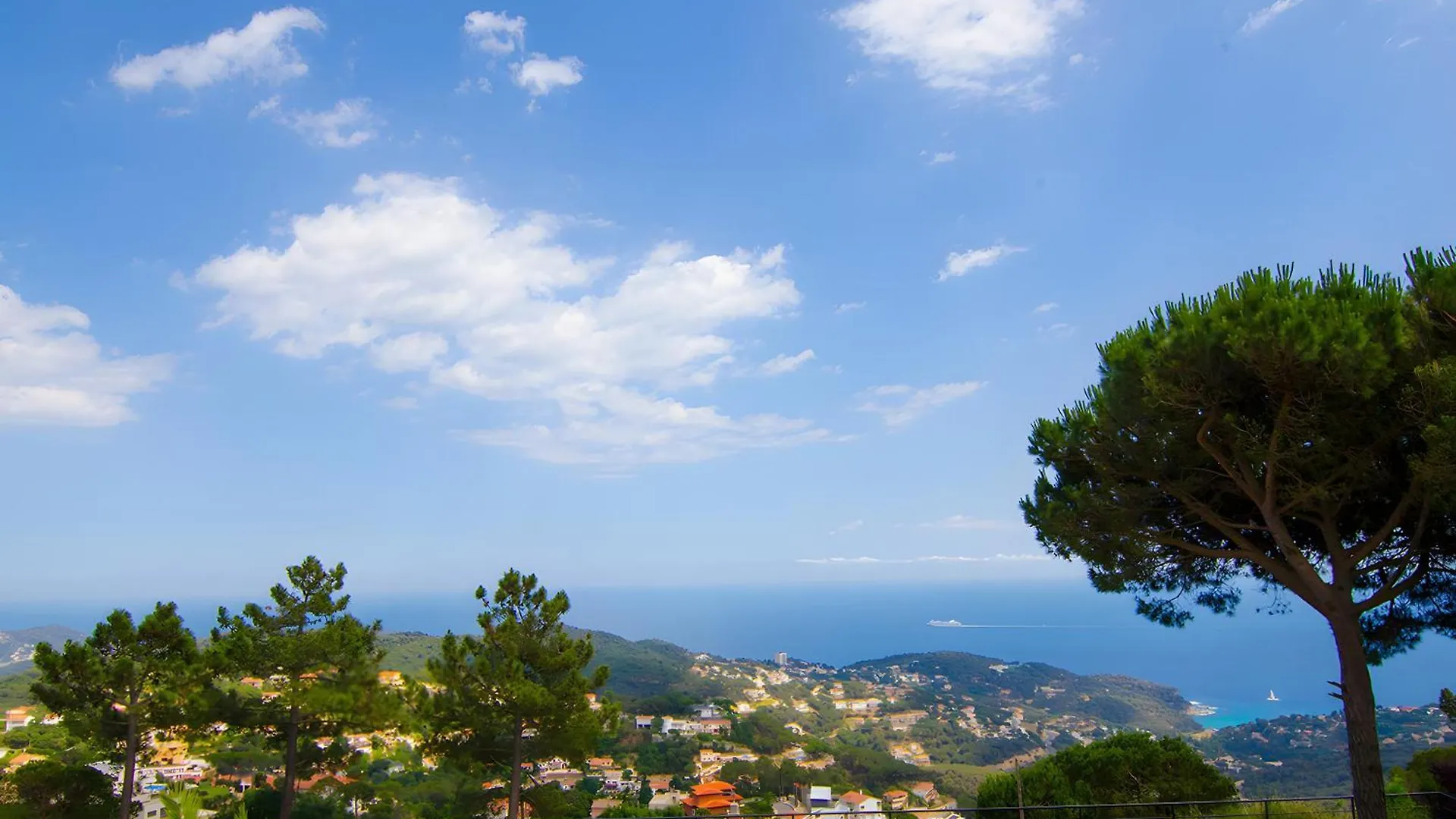 Villa Roselles Lloret de Mar