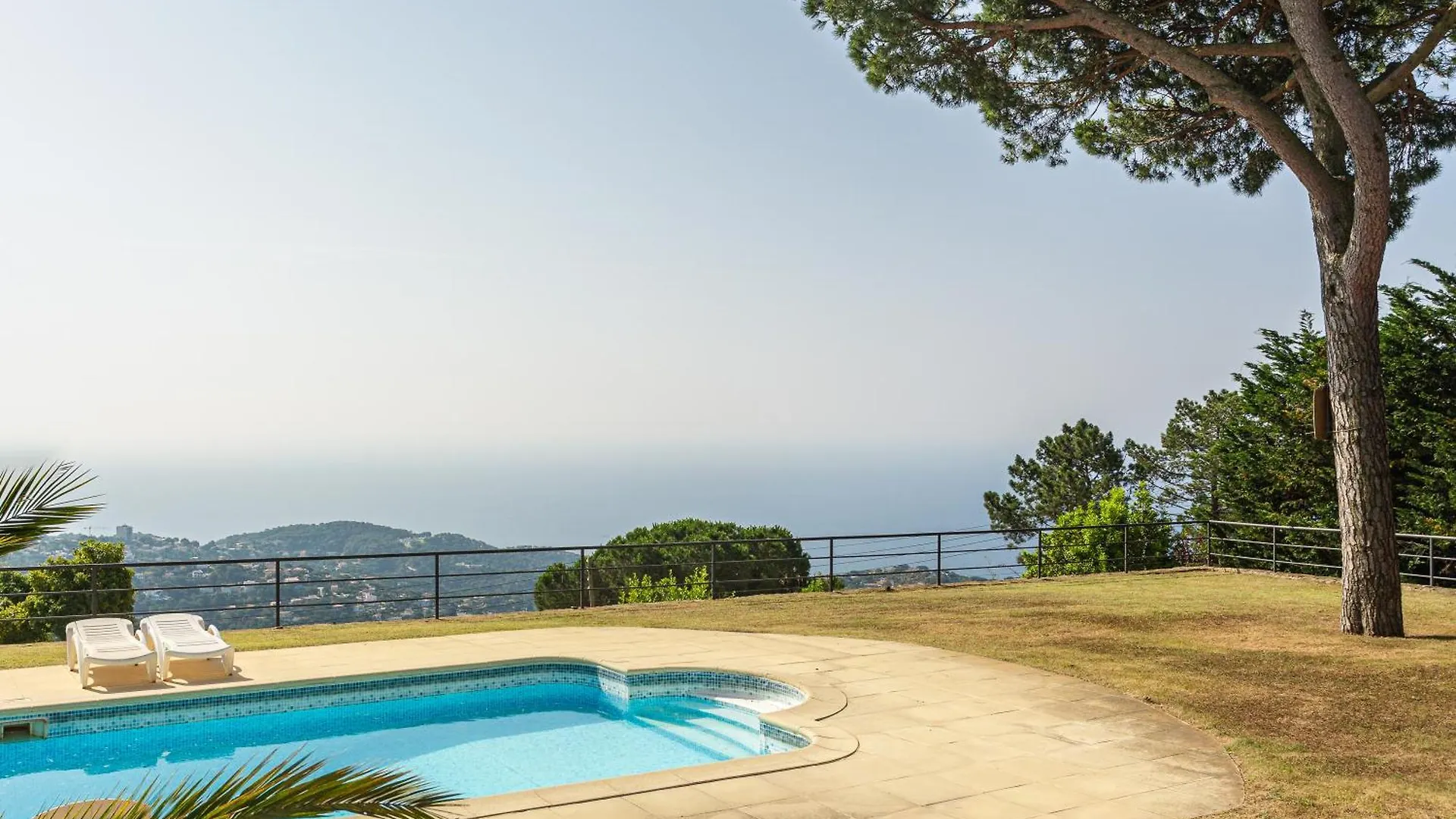 Сasa de vacaciones Villa Roselles Lloret de Mar